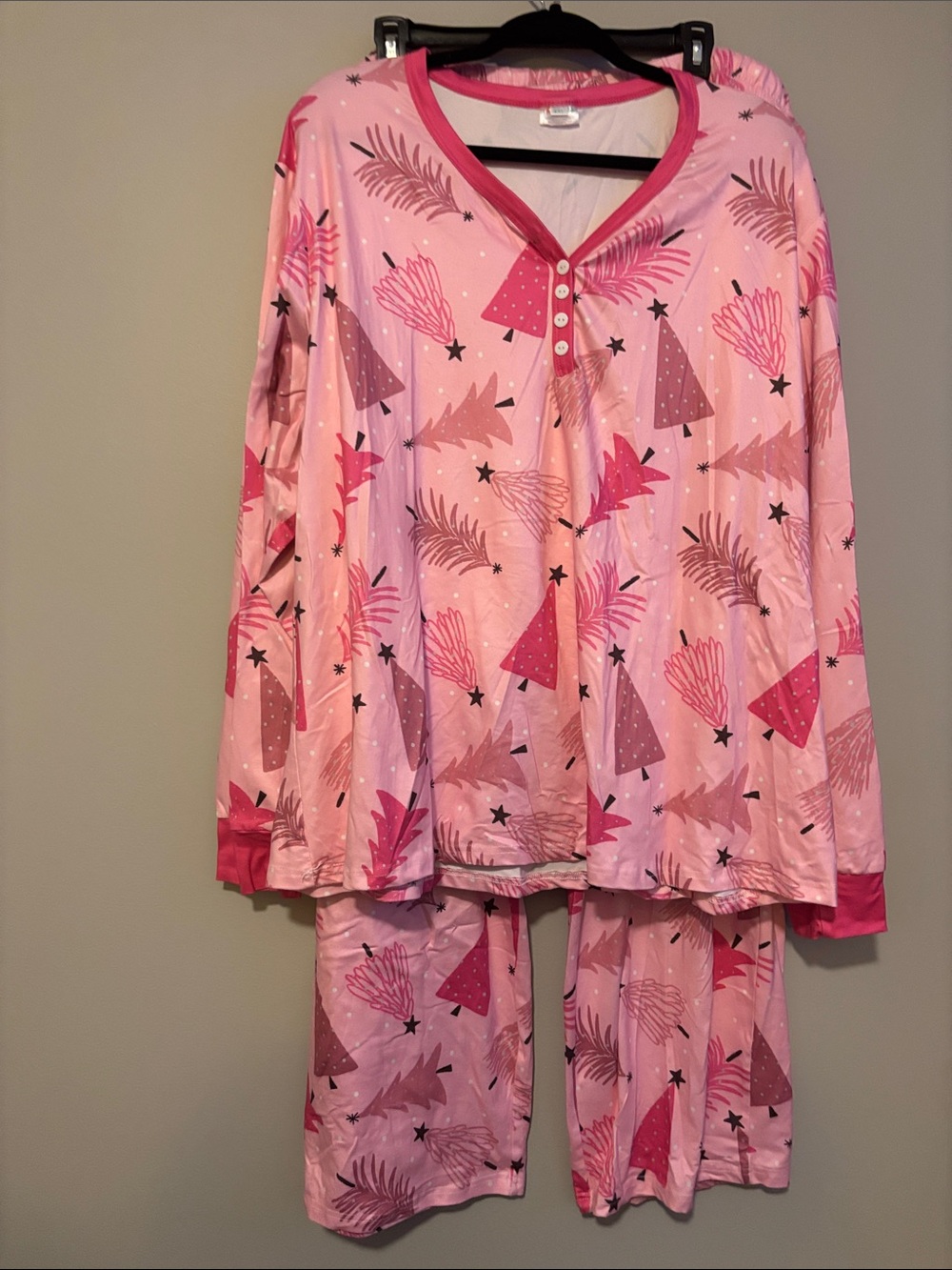 Women's Pink Printed Long-Sleeve Pajama Set with Pockets